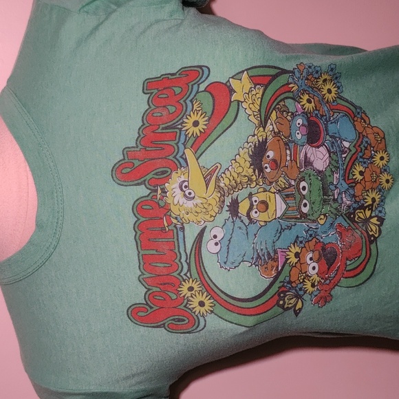 🌞Sesame Street Junk Food T - Picture 3 of 7